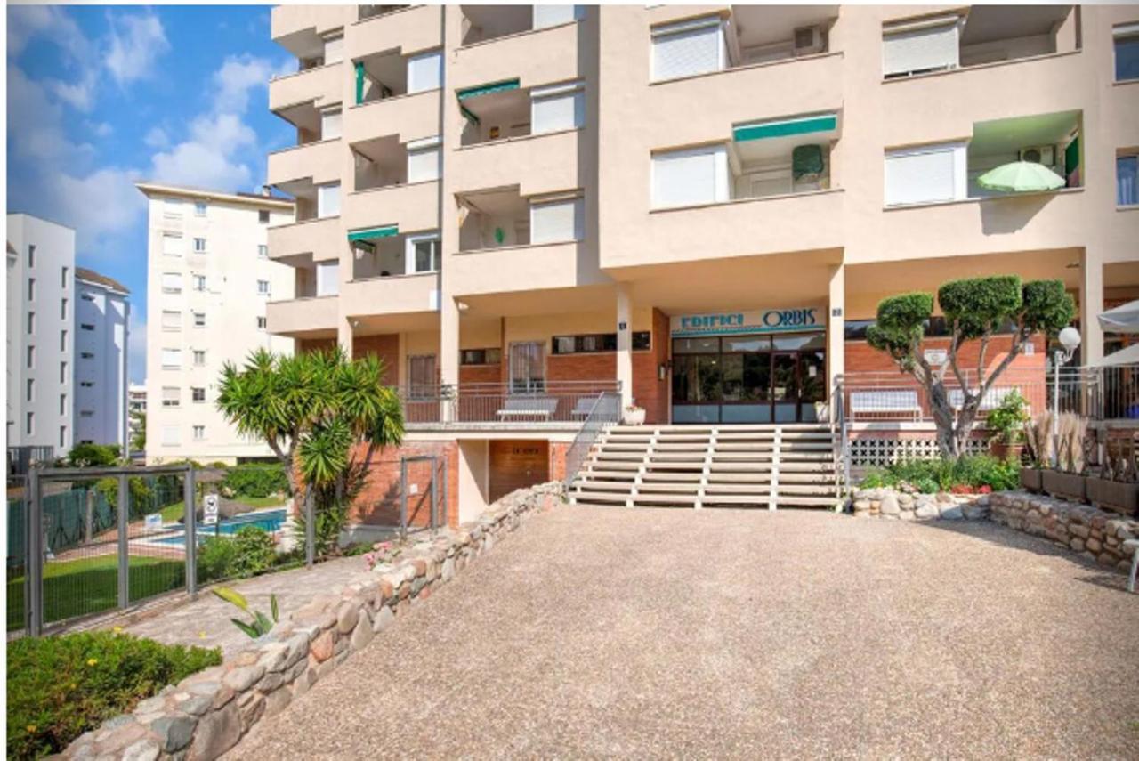 One Bedroom Flat In Fenals Lloret De Mar For 4 People Екстер'єр фото