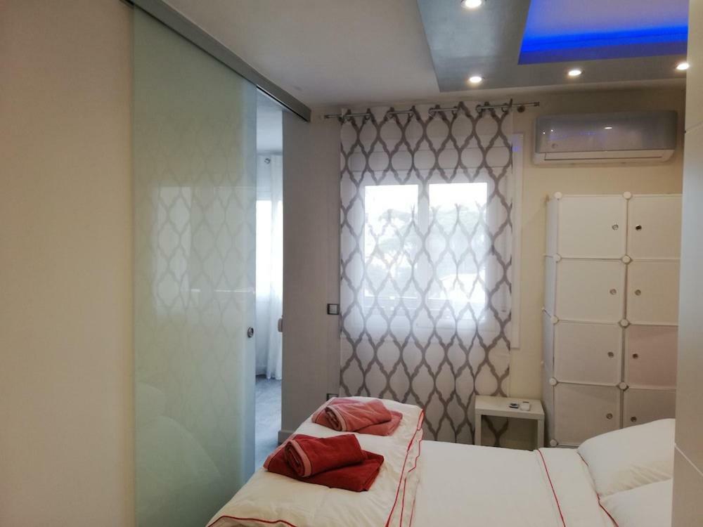 One Bedroom Flat In Fenals Lloret De Mar For 4 People Екстер'єр фото